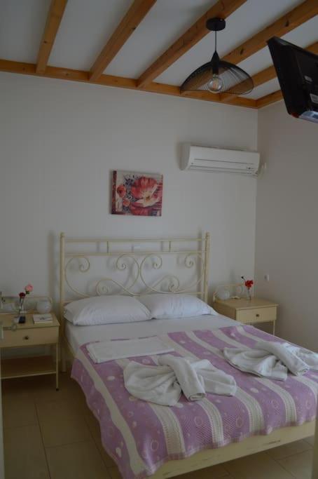 Almiriki Apartamento Elafonissos Exterior foto